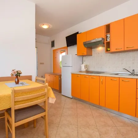 Marija Ljubica Apartment Pag Town