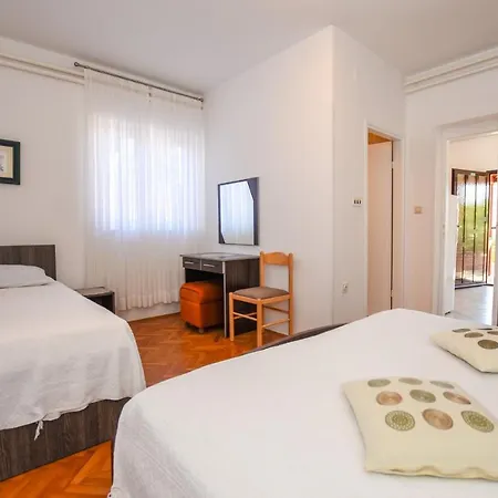 Apartment Marija Ljubica *