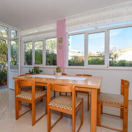 Apartment Marija Ljubica Pag Town